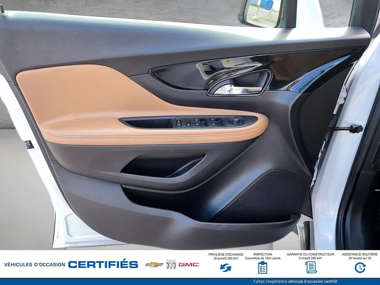 2017 BUICK ENCORE ESS Essence 4 portes TA White Montmagny - photo #9