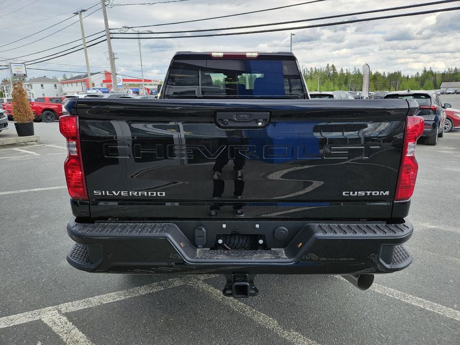 2026 Chevrolet Silverado 2500HD 2026 BLACK