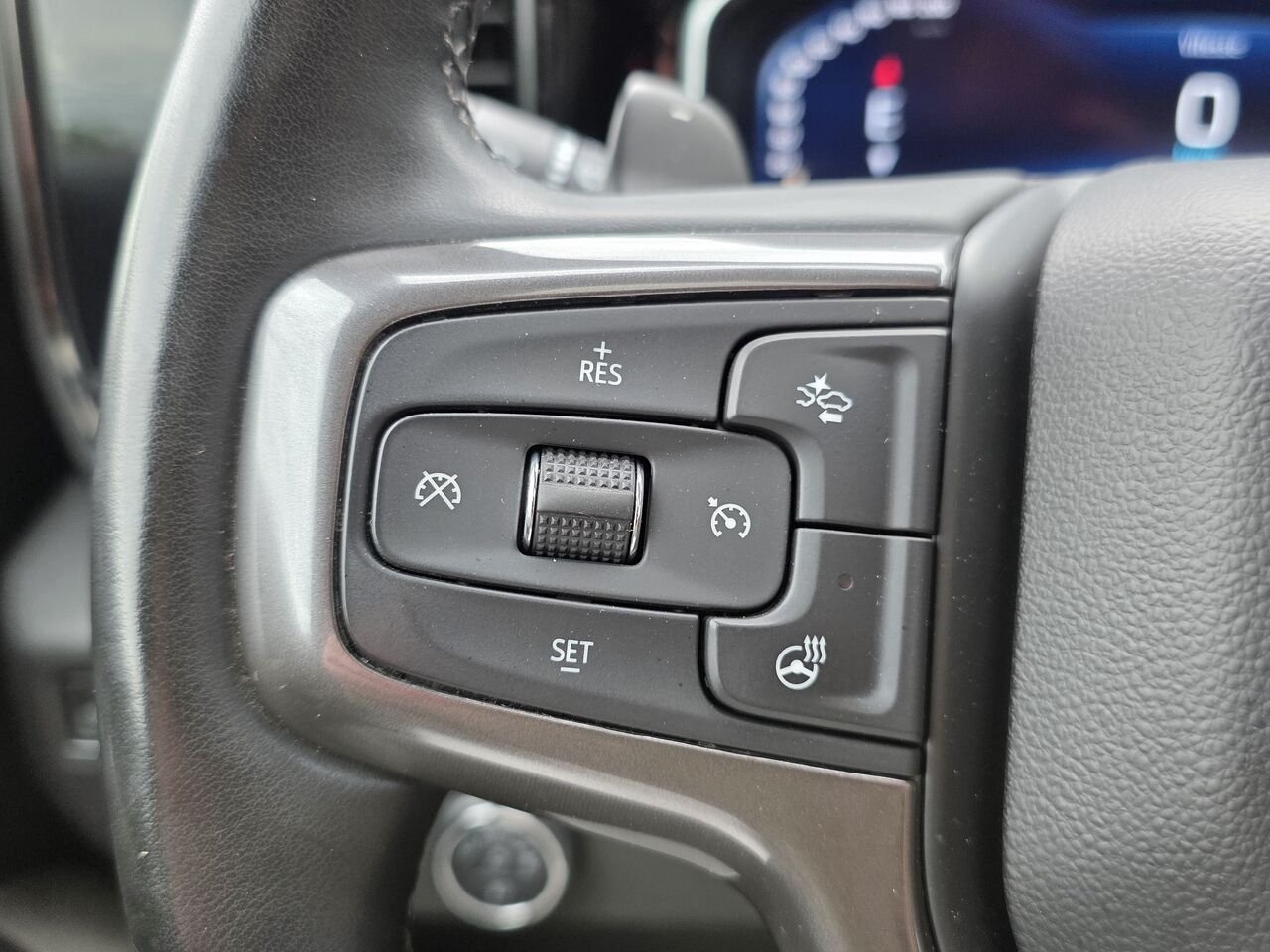 Chevrolet Silverado 1500 ZR2 4X4 2024 Noir Mont-Laurier - photo #31