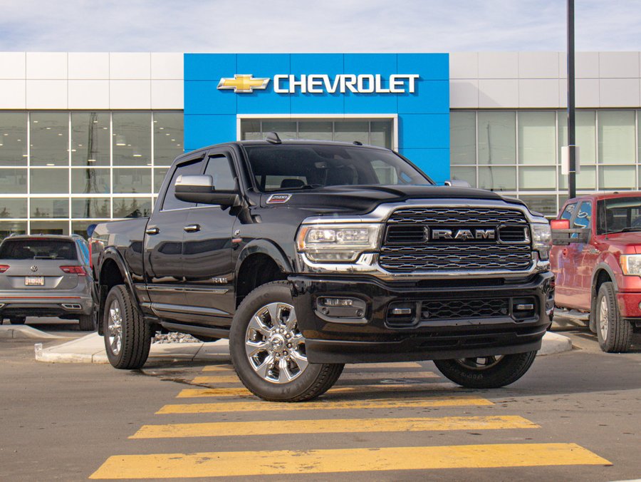 2019 Ram 2500 Limited Level 1 4x4 6.7L Cummins | Power Sunroof Black