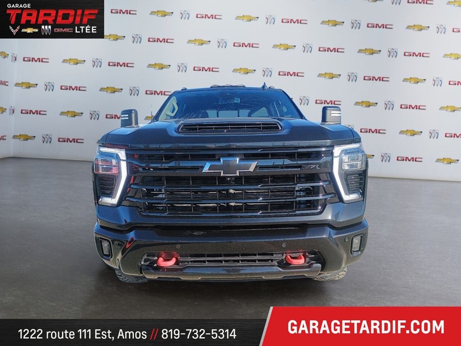 CHEVROLET SILVERADO 2500 CAISSE STANDARD DE 6 PIED LT 2025 Noir