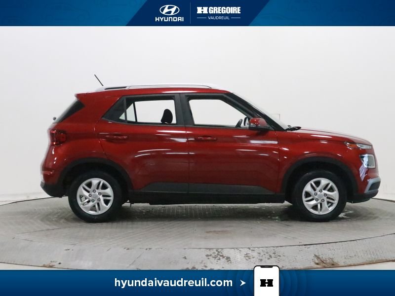 2024 Hyundai Venue Red Saint-Eustache - photo #12