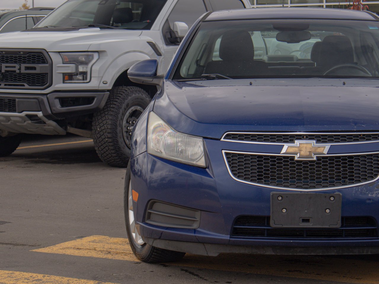 2012 Chevrolet Cruze 4dr Sdn LT Turbo w/1SA Blue Sherwood Park - photo #4