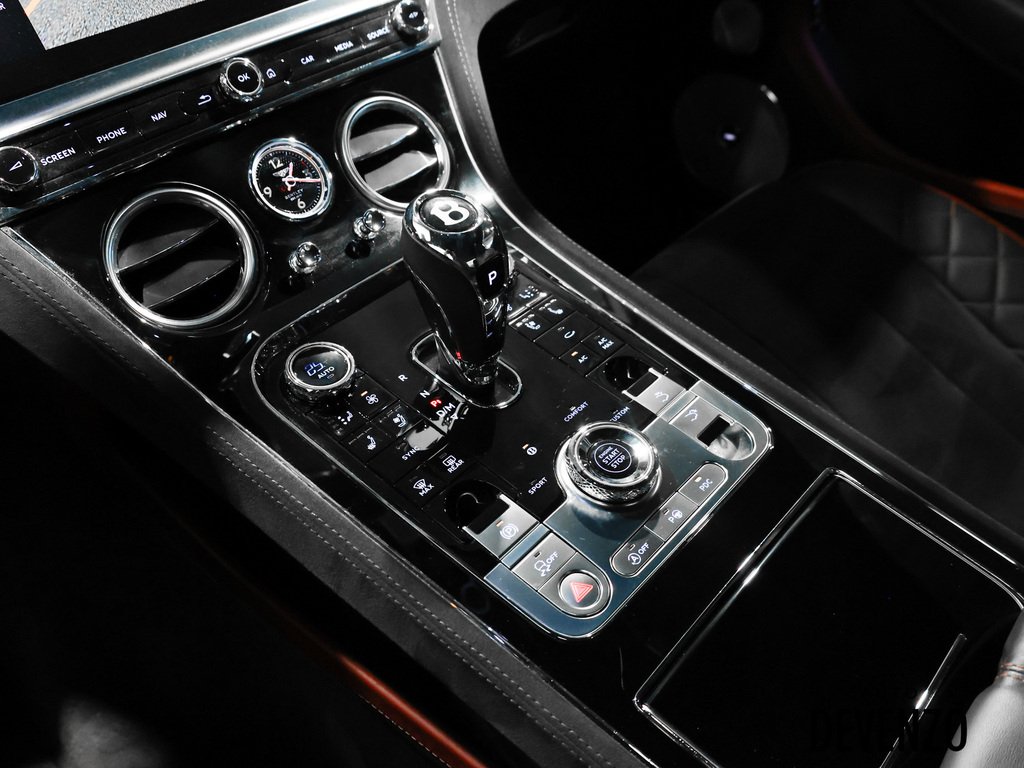 2022 Bentley Continental Grey Saint-Eustache - photo #47
