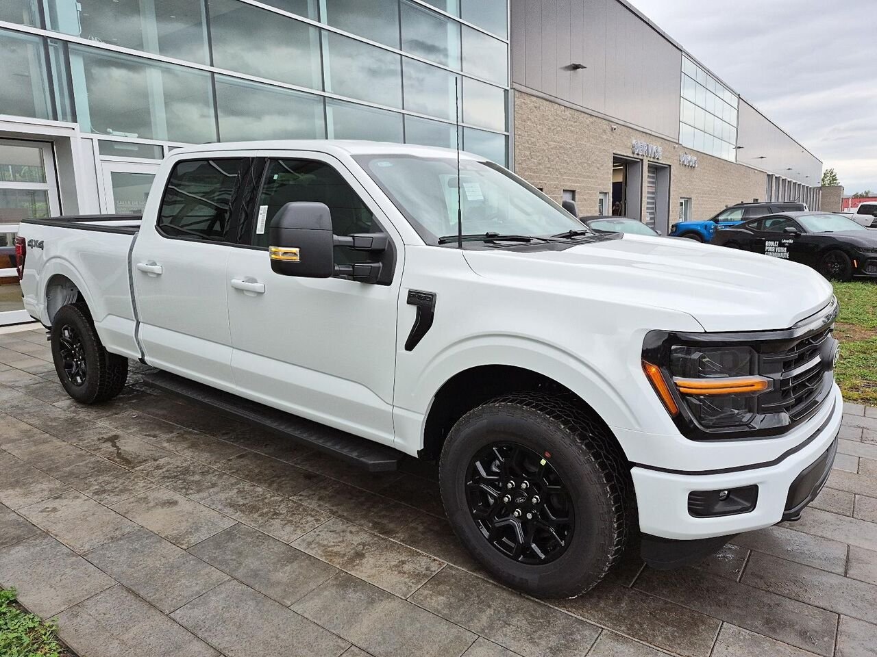 2026 Ford F-150 Oxford White Saint-Jérôme - photo #7