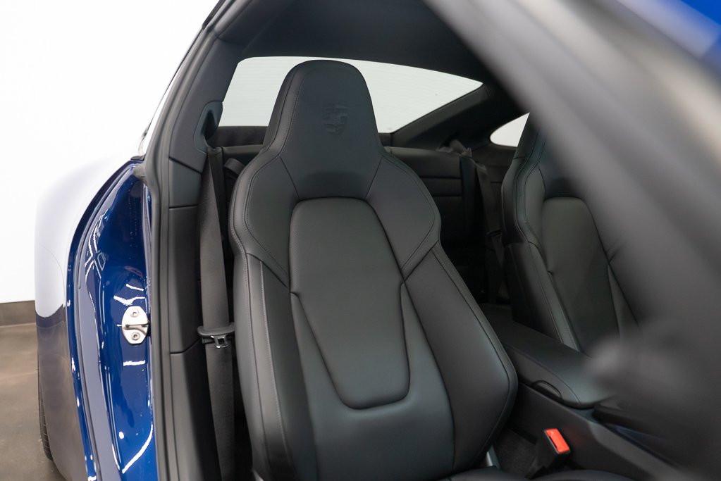 Porsche 911 Carrera 4 GTS Coupe 2023 Bleu Kirkland - photo #18