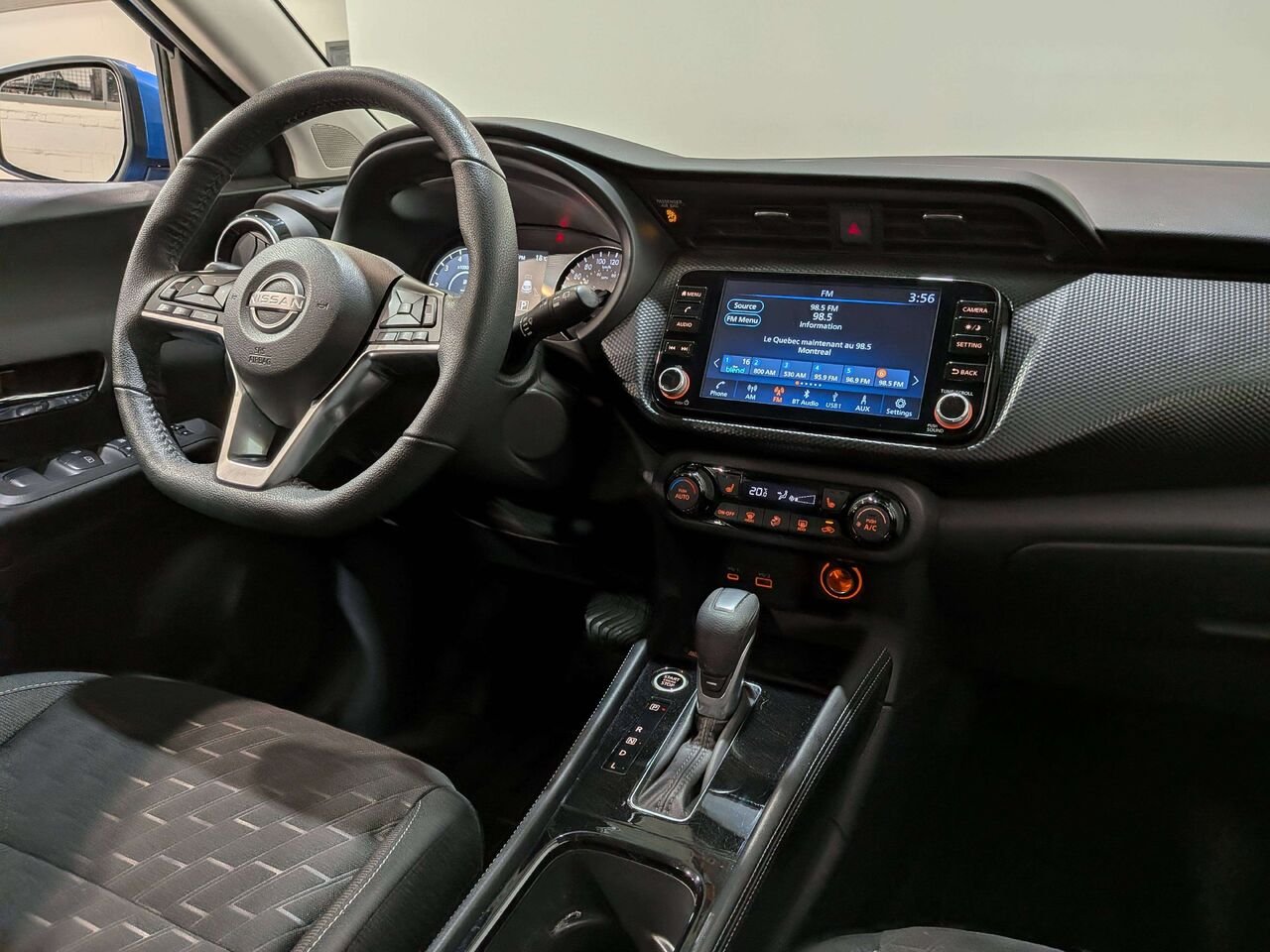 Nissan Kicks SV FWD 2024 Bleu Val-David - photo #18