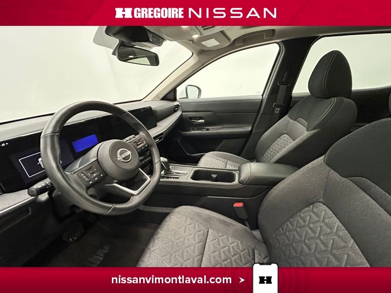 2025 Nissan Kicks White Laval - photo #18