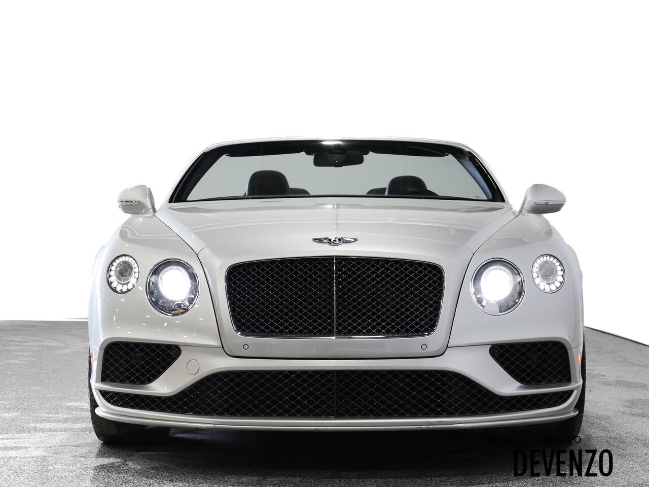2017 Bentley Continental Silver Saint-Eustache - photo #10