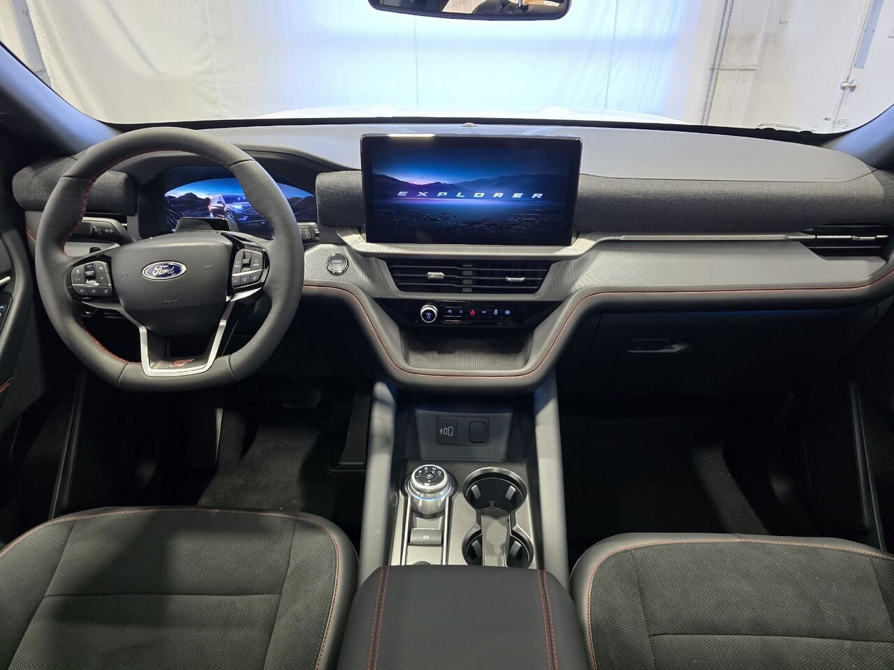 Ford Explorer 2026 Blanc astral métallisé trois couches Châteauguay - photo #8