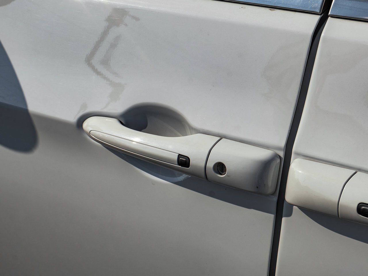 2024 Chrysler Grand Caravan SXT 2WD White Sherwood Park - photo #11