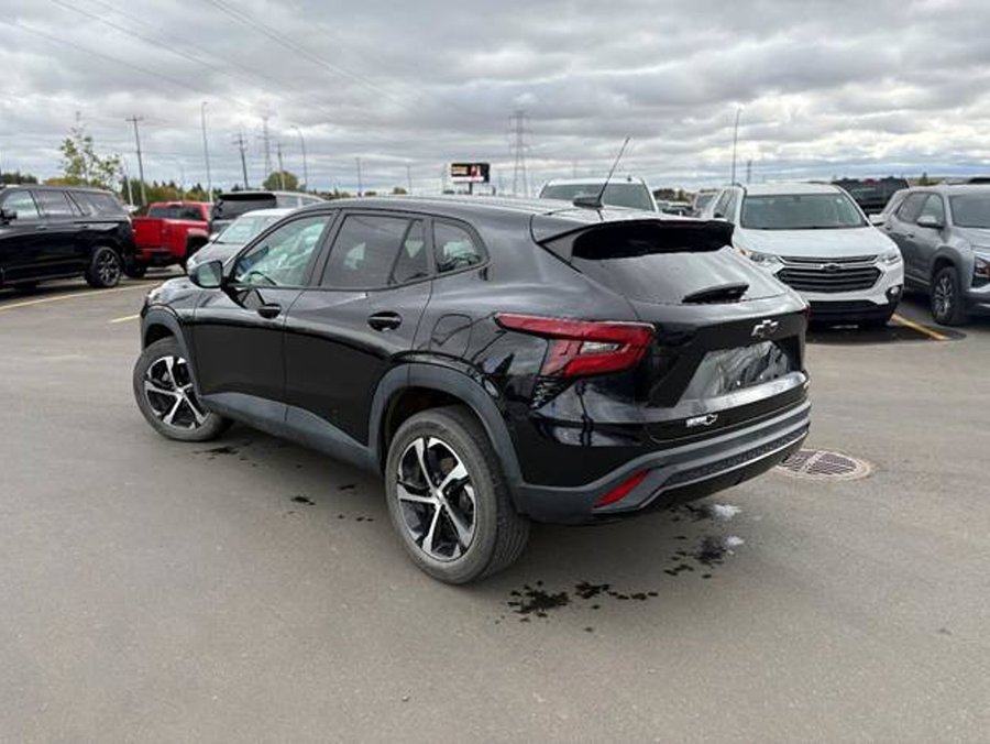 2025 Chevrolet Trax 1RS FWD 1.2T | Heated Seats Black