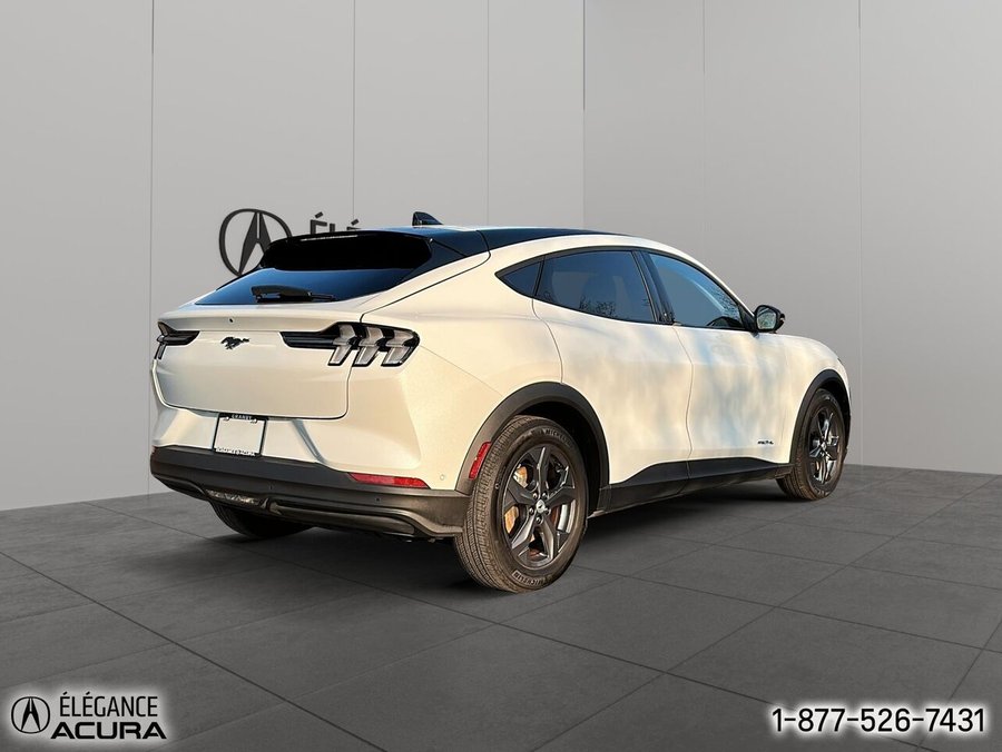 2023 Ford Mustang Mach-E Sélect TI White