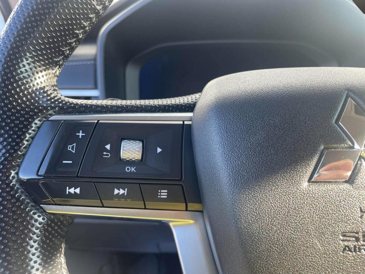 Mitsubishi Outlander PHEV 2024 Argent Donnacona - photo #12