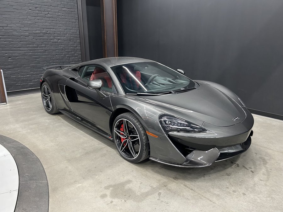 2017 McLaren 570S | Front Axel Lift | Carbon Wing | Bowers & Wilkins Sound System | Ceramic Brakes