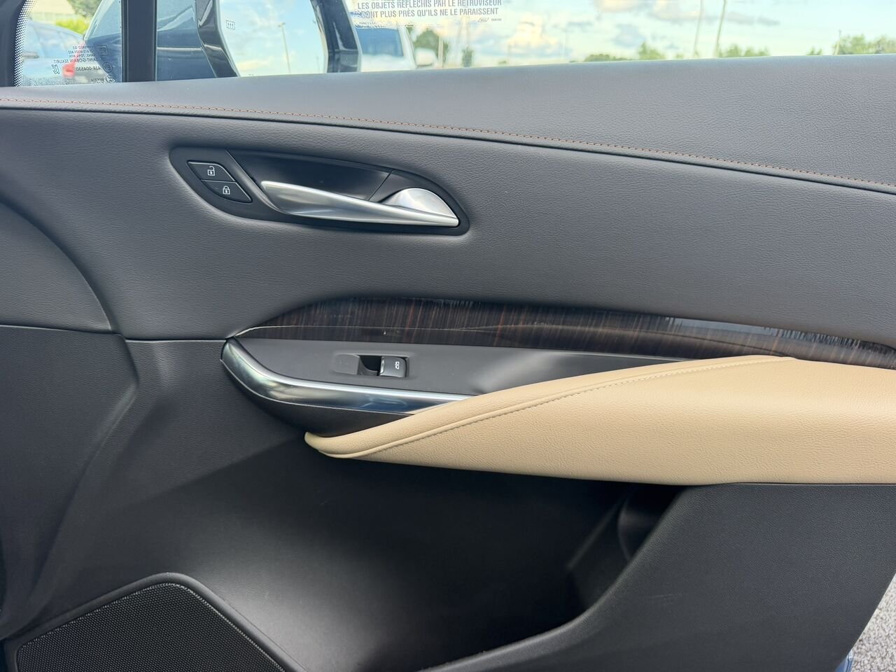 2024 Cadillac XT4 PREMIUM LUXURY AWD FINANCEMENT À PARTIR 3.99% Blue Laval - photo #16