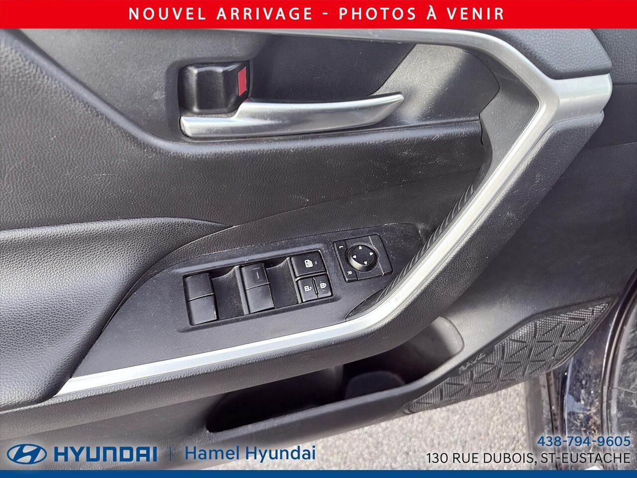 2020 Toyota RAV4 Blue Saint-Eustache - photo #5