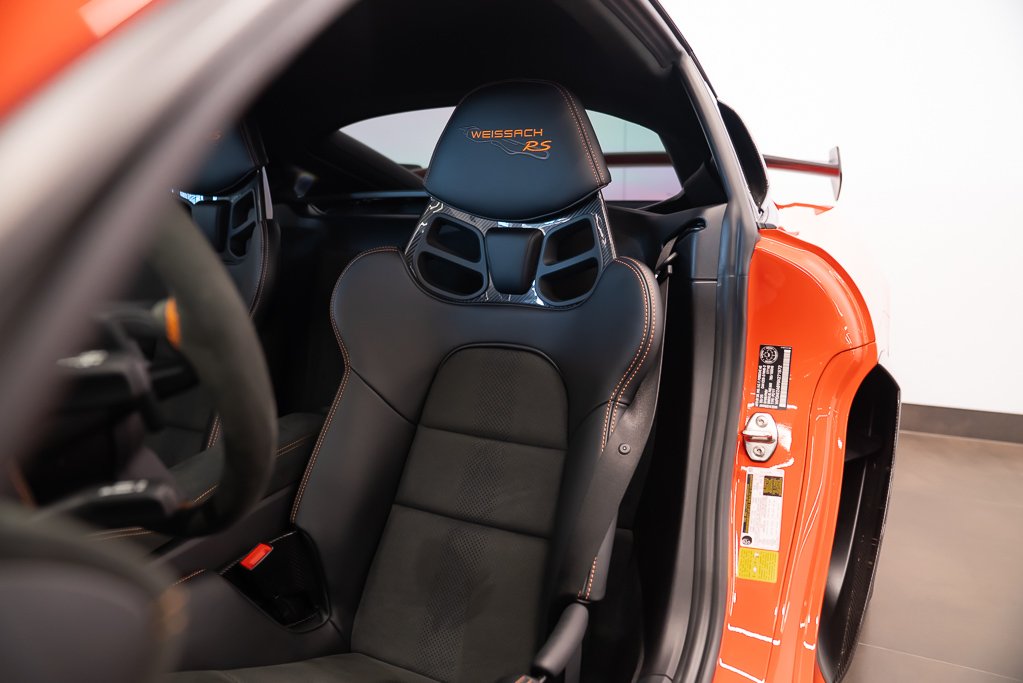 Porsche 718 Cayman GT4 RS // Weissach Package 2025 Orange Kirkland - photo #10
