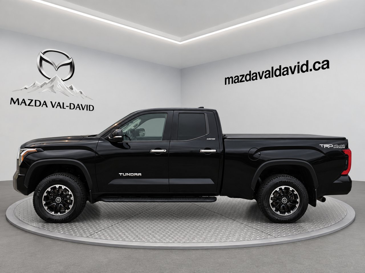 Toyota Tundra Limited 2022 Noir Val-David - photo #2