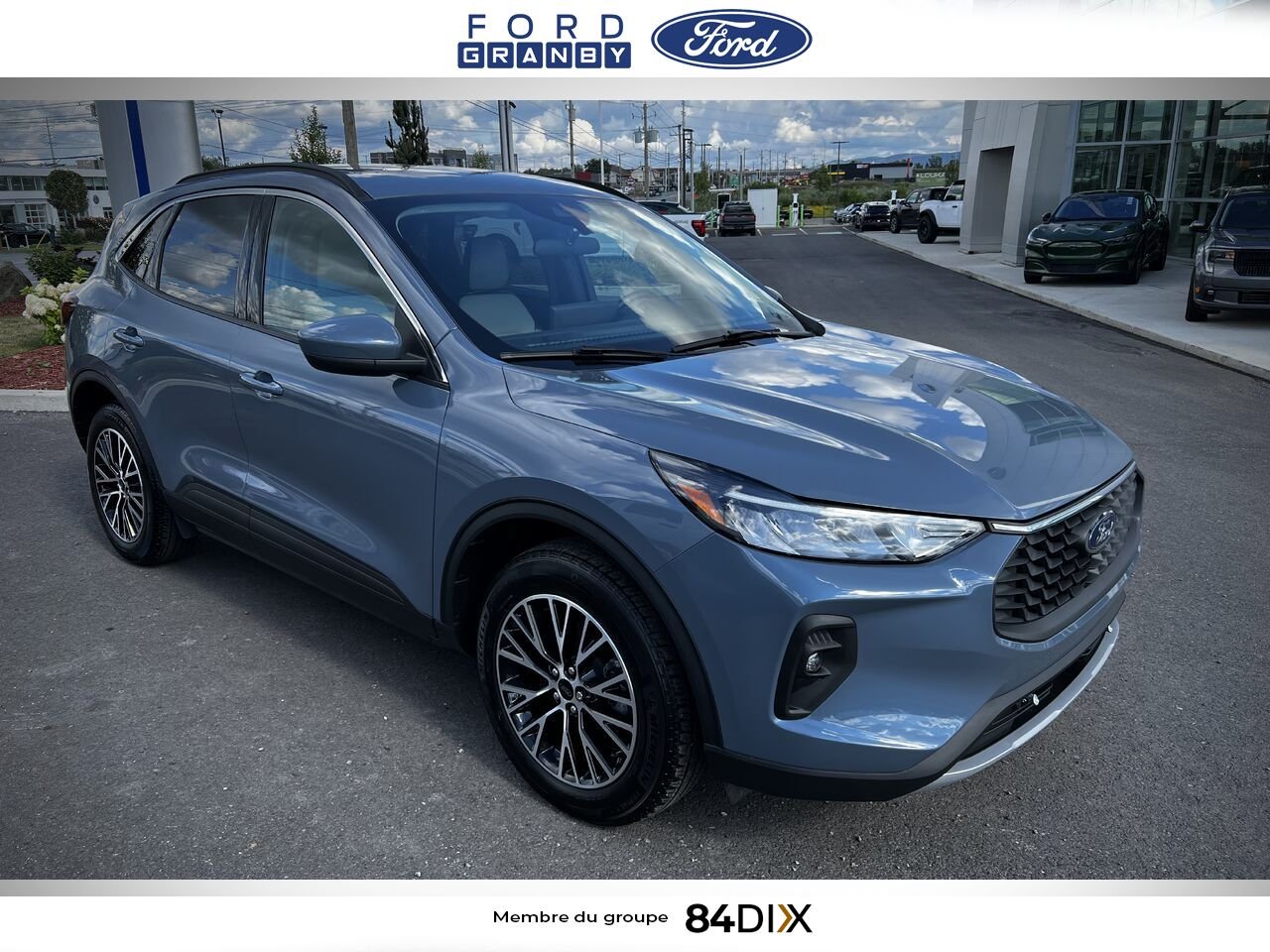 2024 Ford Escape Blue Granby - photo #2
