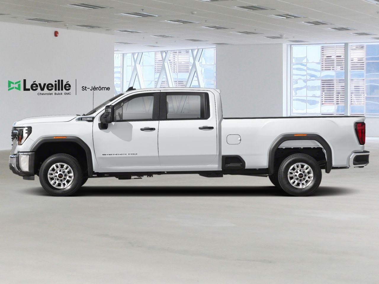 GMC Sierra 2500HD PRO 2026 Blanc sommet Saint-Jérôme - photo #1