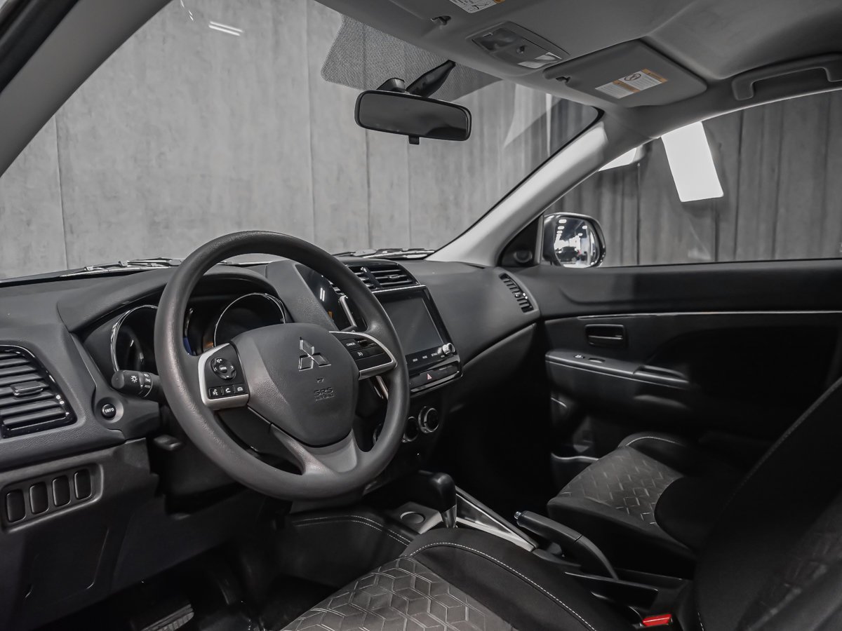 Mitsubishi RVR ES 2025 Blanc Montréal - photo #5
