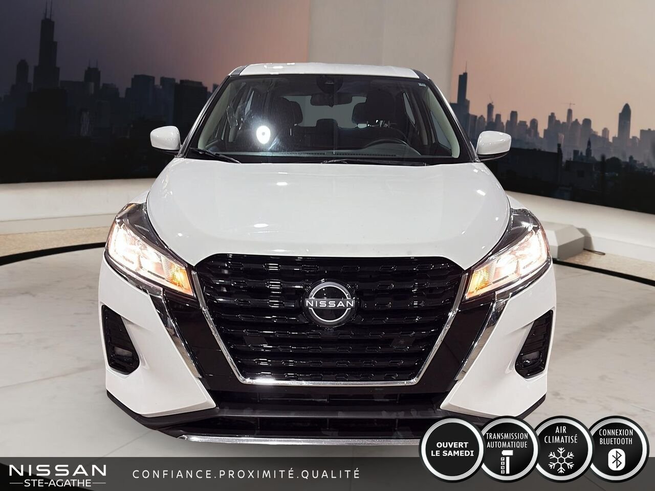 Nissan Kicks 2023 Bleu Ste-Agathe des Monts - photo #1