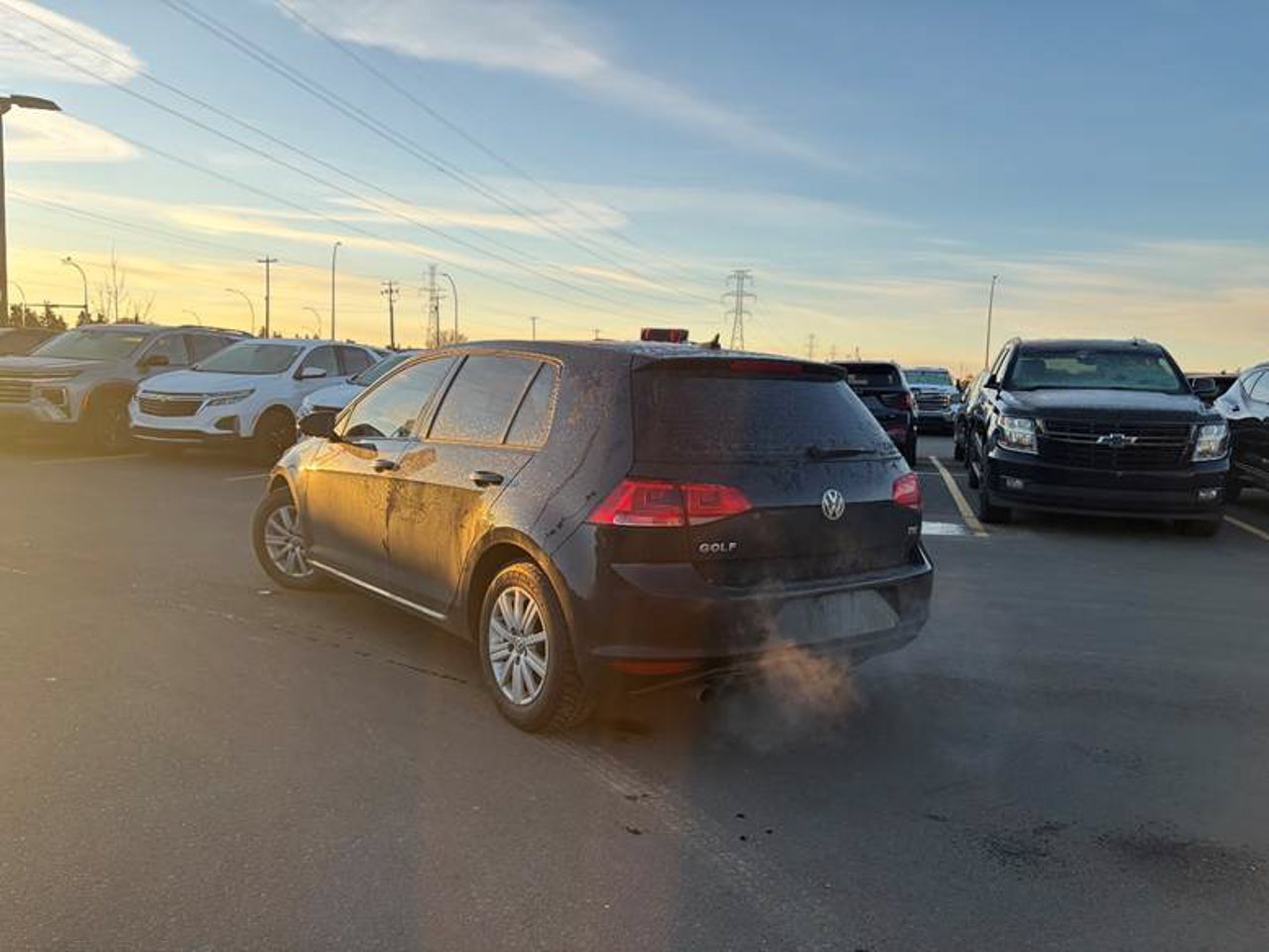 2016 Volkswagen Golf 5dr HB Auto 1.8 TSI Trendline Black Sherwood Park - photo #3