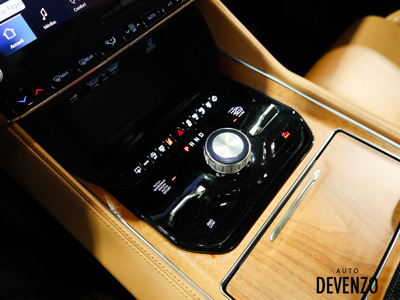 2024 Jeep Grand Wagoneer Blue Saint-Eustache - photo #24