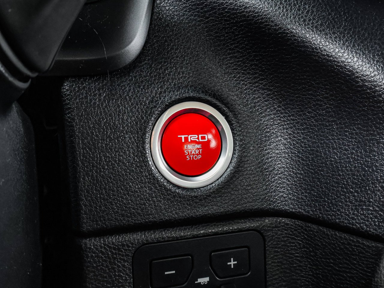 2024 Toyota Tundra 4x4 Double Cab SR Black Sherwood Park - photo #24