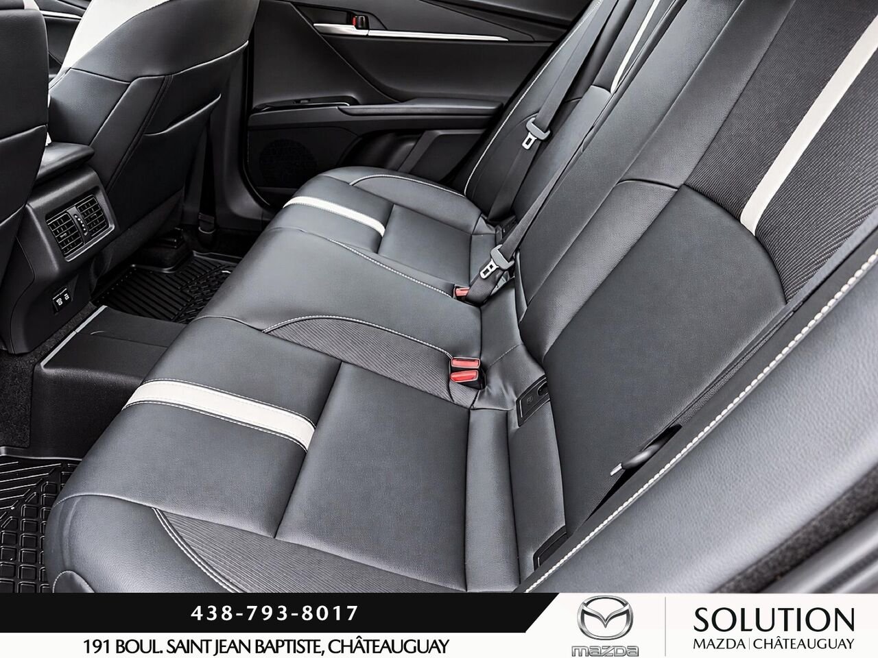 2025 Toyota Camry Grey Châteauguay - photo #8