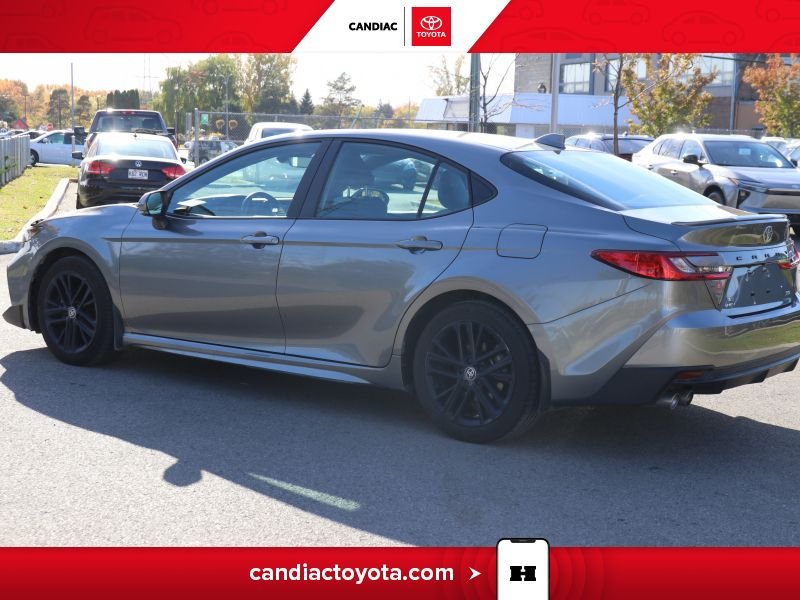 2025 Toyota Camry Grey Laval - photo #7