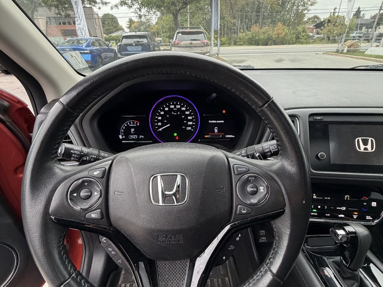 2019 Honda HR-V Touring TI CVT Orange Châteauguay - photo #17