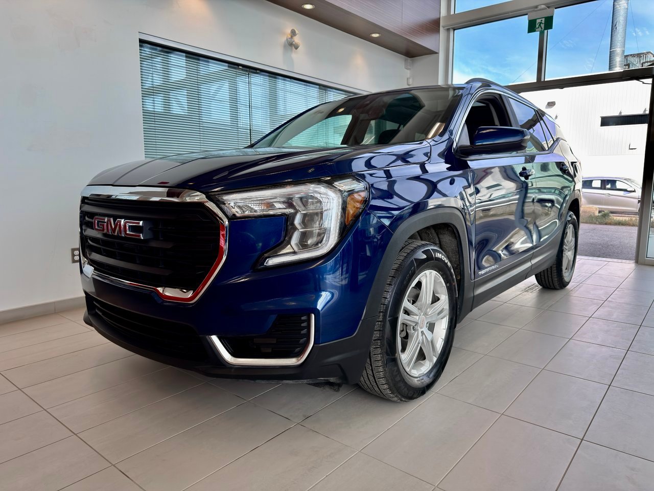 2022 GMC Terrain Notre-Dame-des-Prairies - photo #3