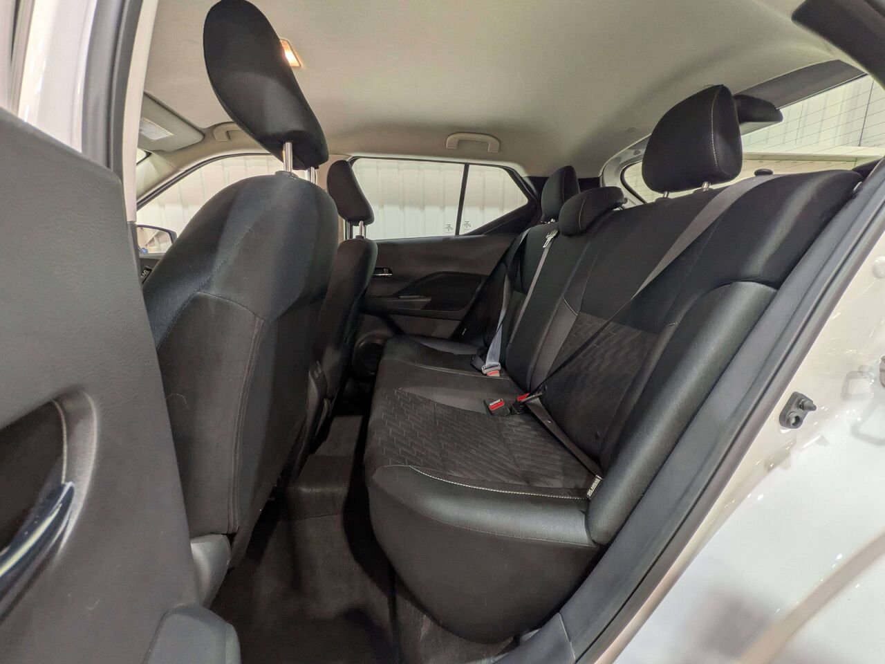 Nissan Kicks SV FWD 2024 Blanc Val-David - photo #10