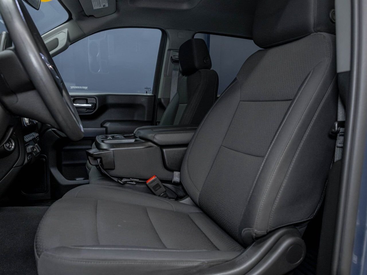 2024 GMC Sierra 1500 PRO X31 CREW 4X4 V8 *ÉDITION GRAPHITE* BEDLINER Grey Saint-Jérôme - photo #9