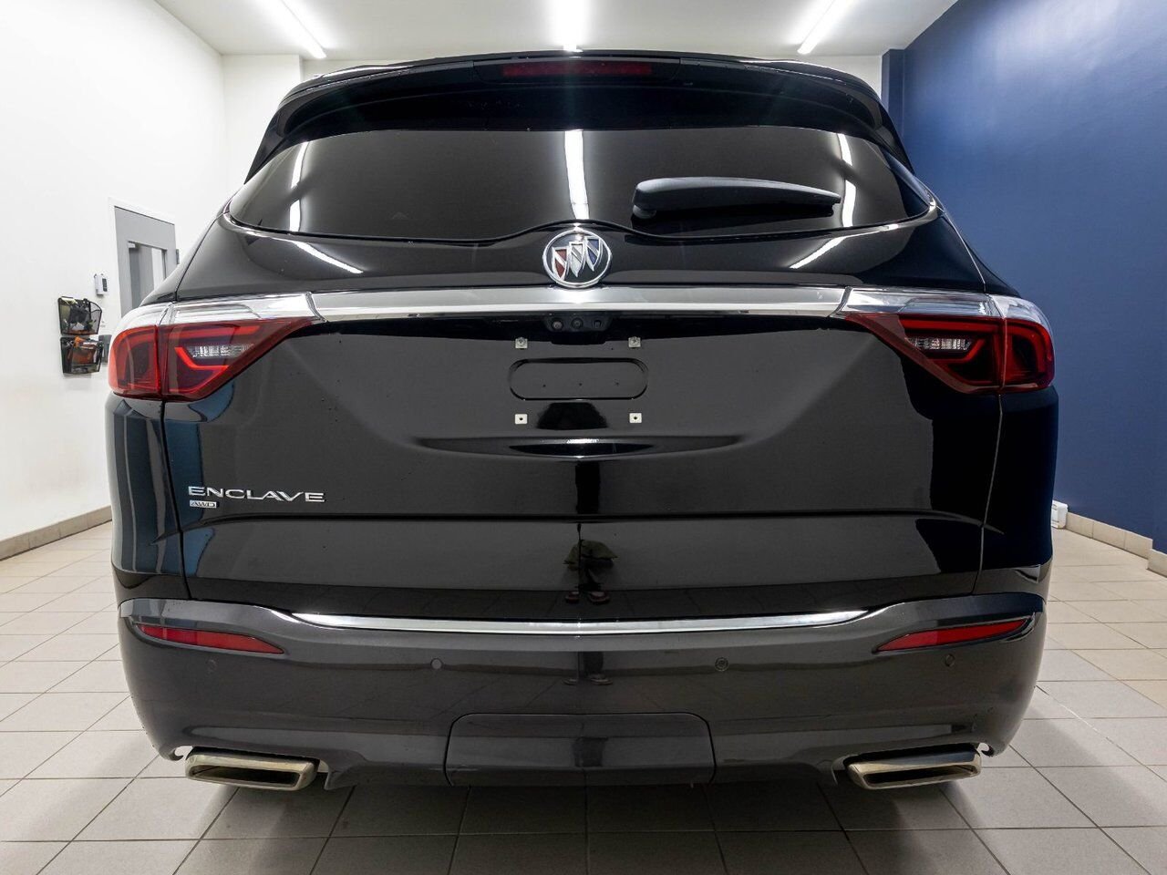 Buick Enclave PREMIUM AWD *NAV* SIÈGES MASSAGE CUIR BOSE HUD 2024 Noir Saint-Jérôme - photo #7