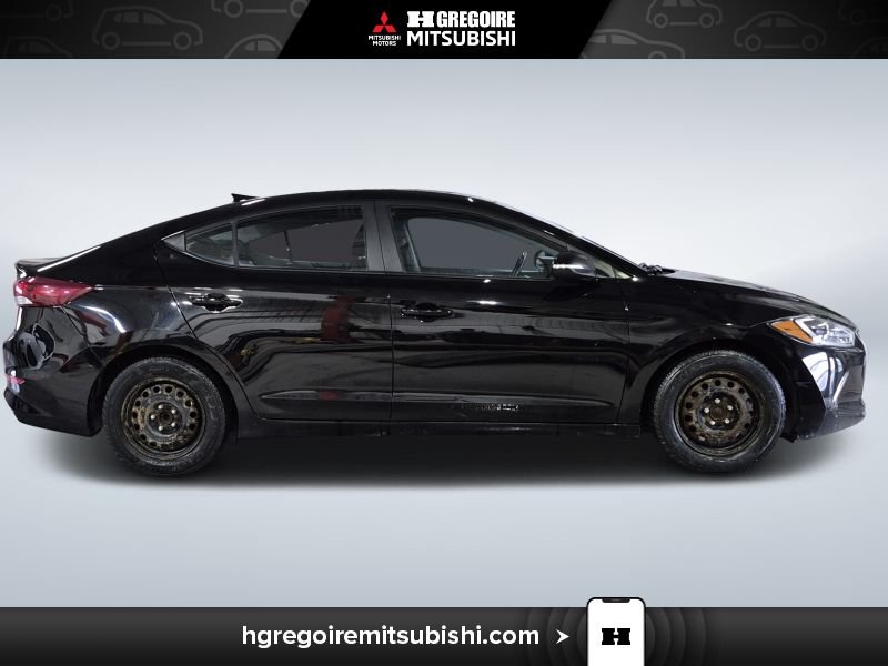 2018 Hyundai Elantra Black Blainville - photo #10
