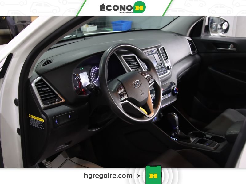 Hyundai Tucson 822295 | 2.0L FWD A/C GR ELECT CAM RECUL 2018 Blanc Laval - photo #15
