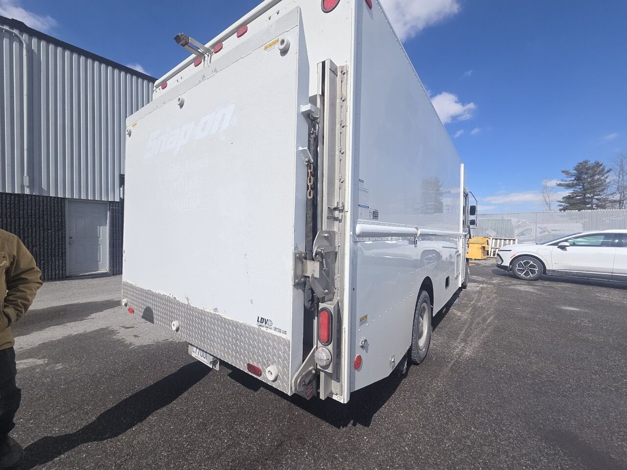 2011 Ford Châssis dénudé Super Duty F-59 Châssis nu 208 po DRW Saint-Hyacinthe - photo #9