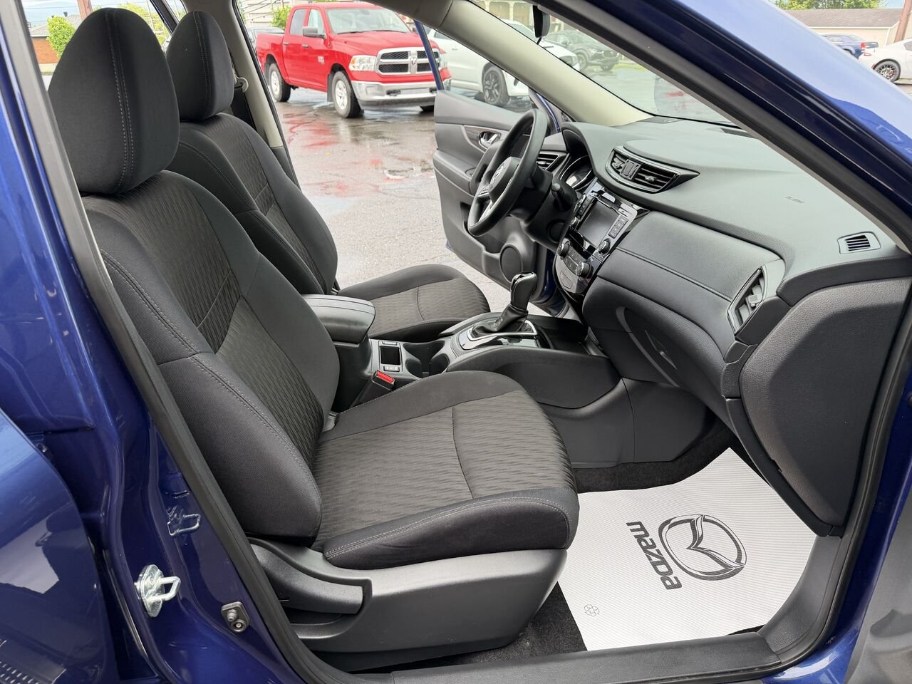 2019 Nissan Rogue Blue Nantes - photo #13