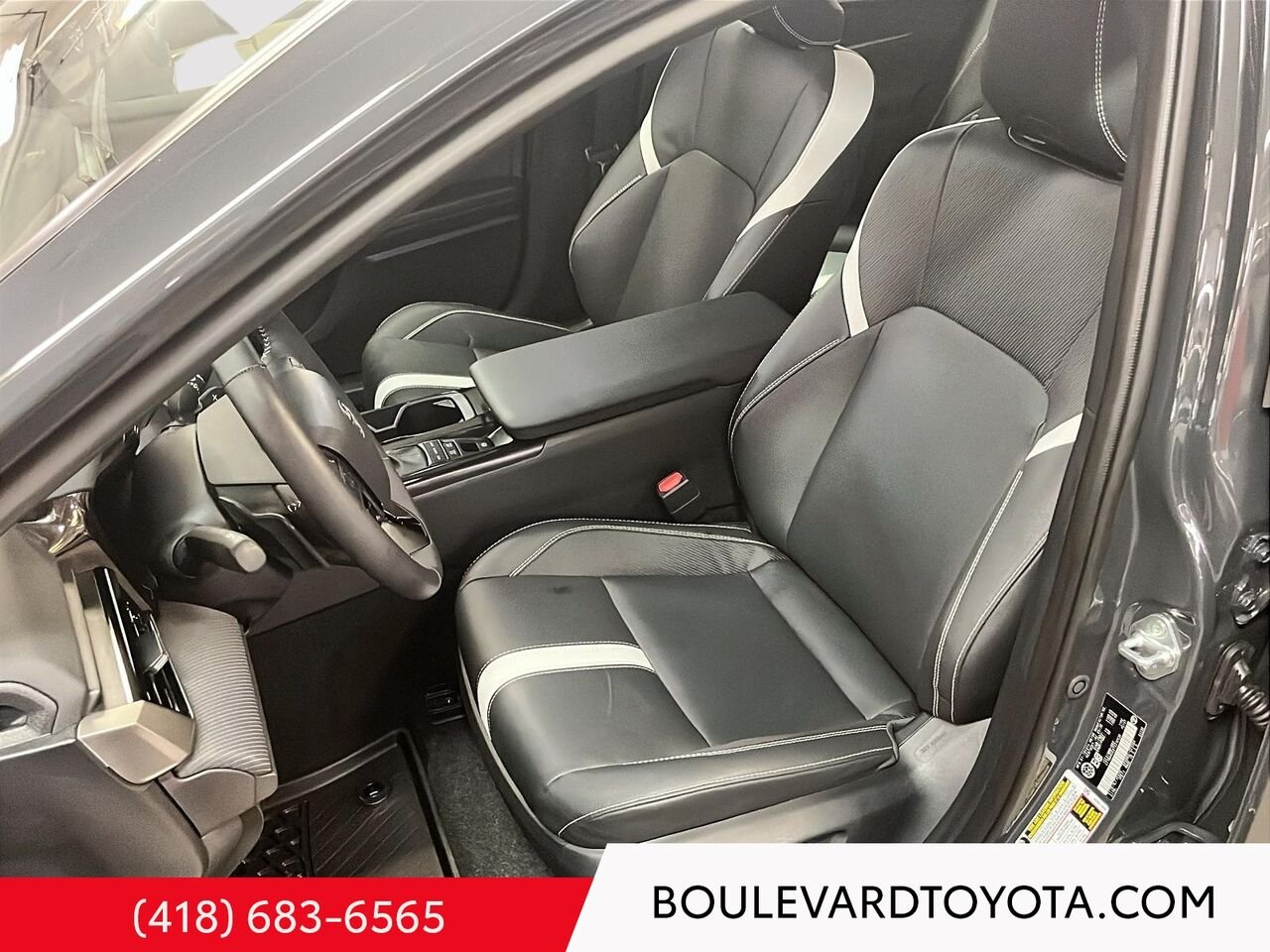 2026 TOYOTA CAMRY 100478A-37 | SE Grey Québec - photo #8