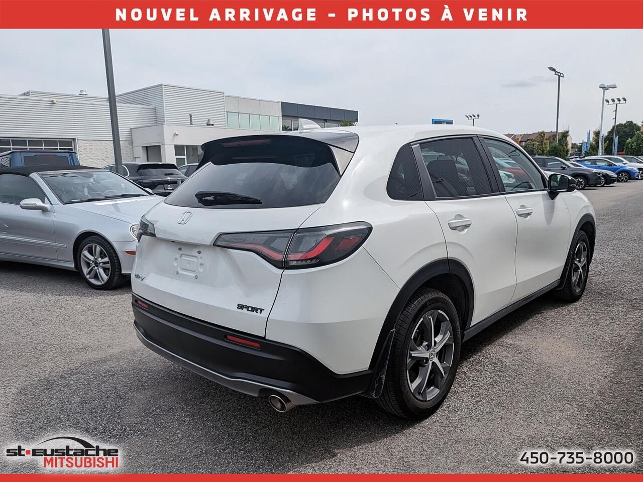 2024 Honda HR-V White Saint-Eustache - photo #2