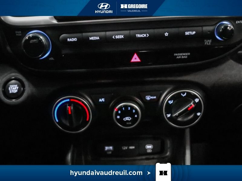 Hyundai Venue 2024 Noir Blainville - photo #26