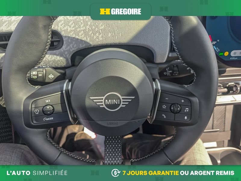 2025 Mini Cooper S White Saint-Eustache - photo #13