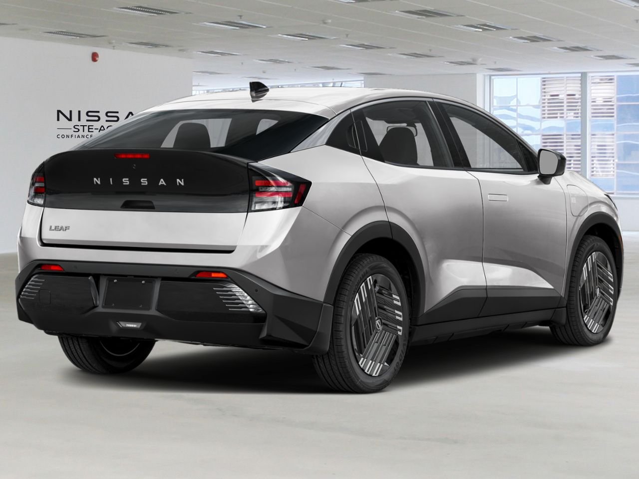 2026 Nissan LEAF Gun Metallic Ste-Agathe des Monts - photo #1