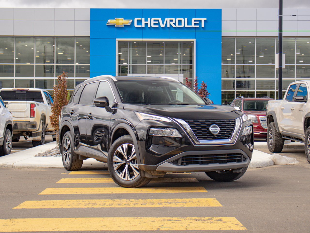 2021 Nissan Rogue AWD SV Black Sherwood Park - photo #1