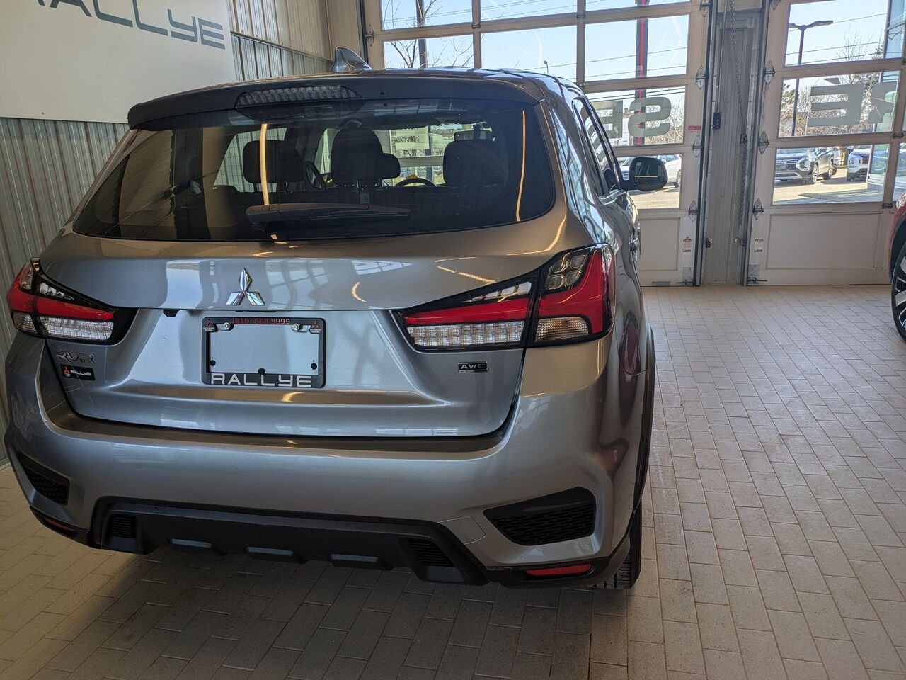 Mitsubishi RVR 2024 Gris Gatineau - photo #17