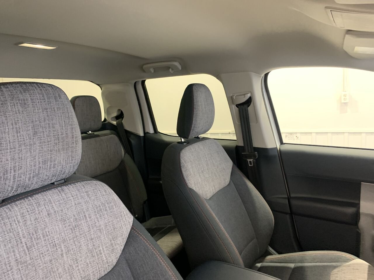2023 Ford Maverick XLT TI SuperCrew White Châteauguay - photo #16