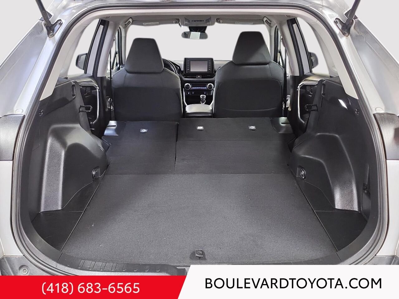 2022 Toyota RAV4 100756A-75 | LE Silver Québec - photo #18